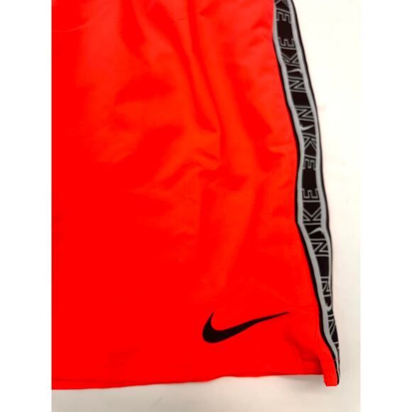 NIKE Men's TAPED 5- INCH VOLLEY SWIM SHORTS crimson red Large NWT - Picture 5 of 8